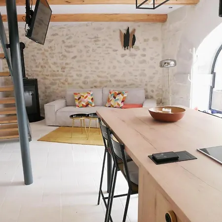 Le Clos Des Confidences Apartment Grignan